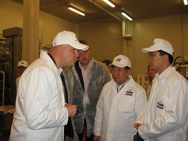 Ķīnas delegācija apmeklē Pūri