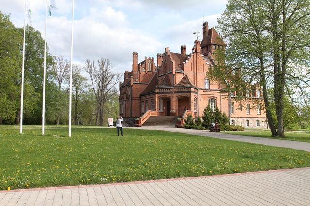 Gallery image 184365