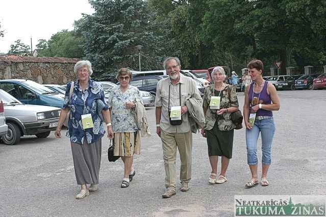 Gallery image 184056