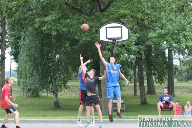 Gallery image 184009