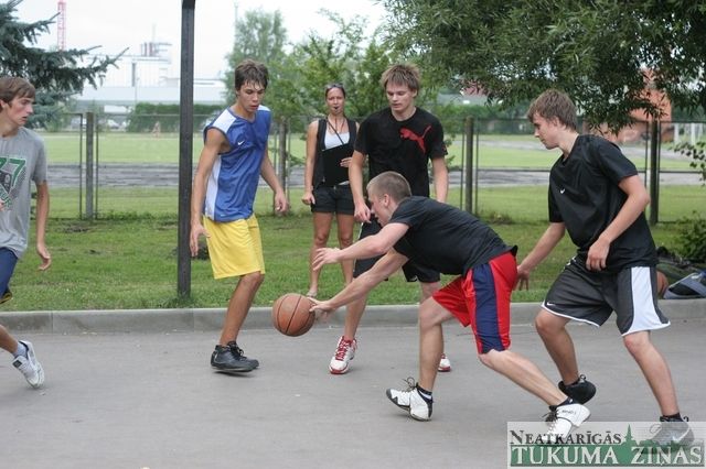 Gallery image 184013