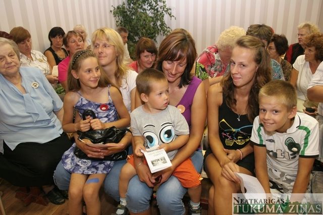 Gallery image 183990