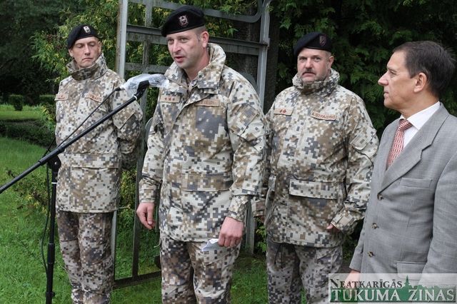 Gallery image 183906