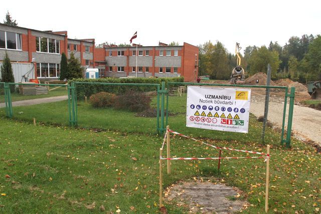 Sēmē top jauna sporta zāle