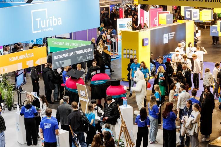 Šonedēļ – izstāde «Skola» 