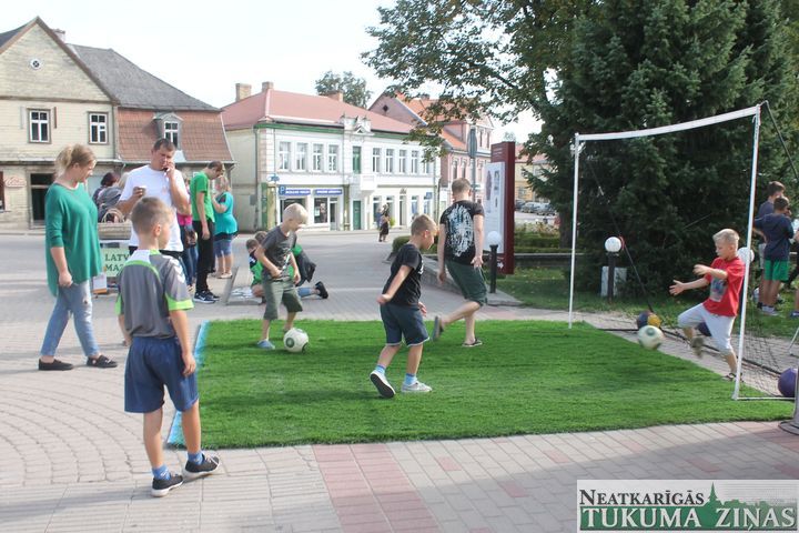 Gallery image 164093