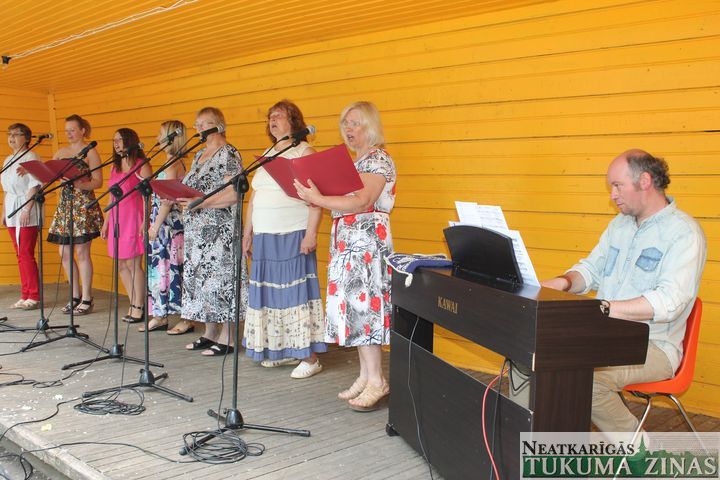 Gallery image 167501