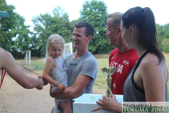 Gallery image 165452