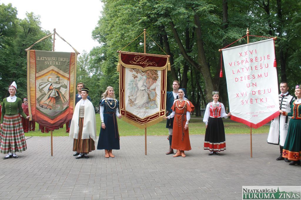 Gallery image 165215