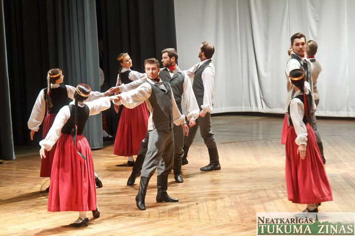 Gallery image 165903