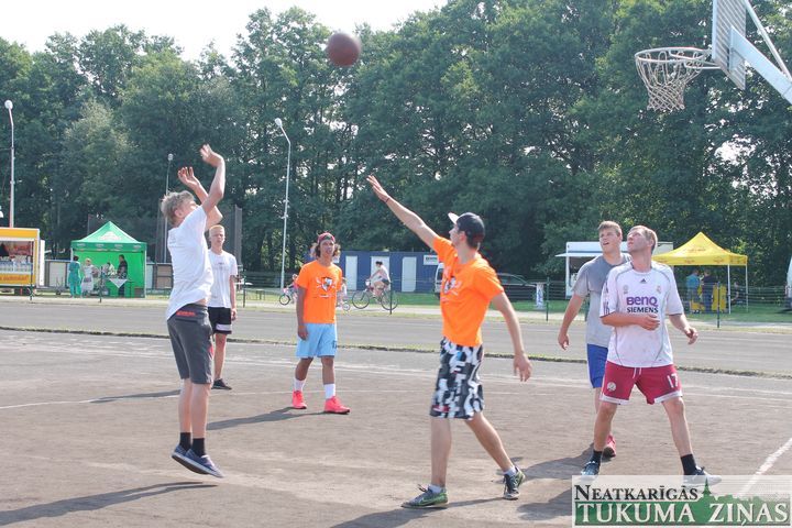 Gallery image 166733