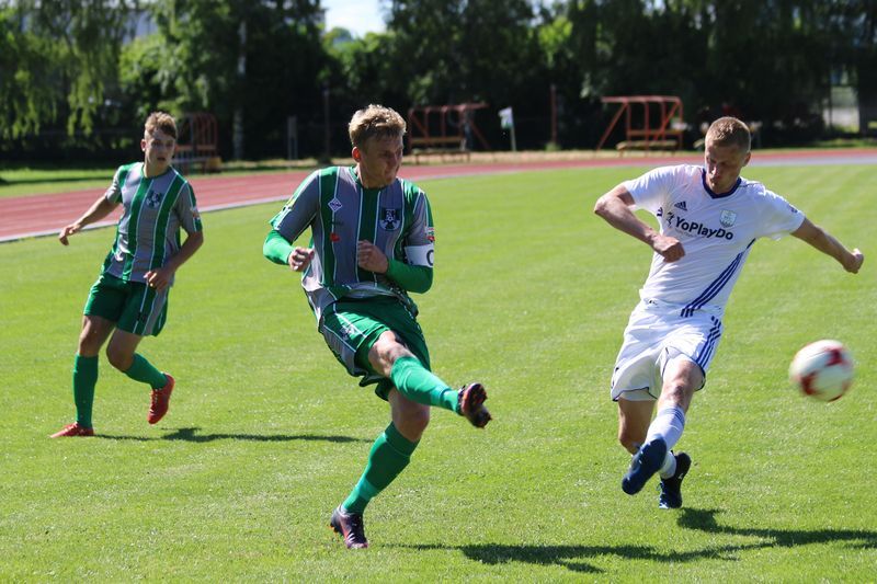 1. līgas futbola spēle /FOTO/