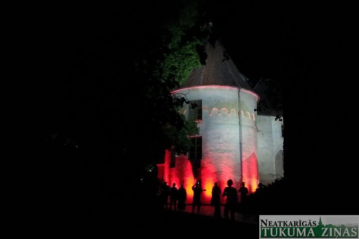 Gallery image 164395