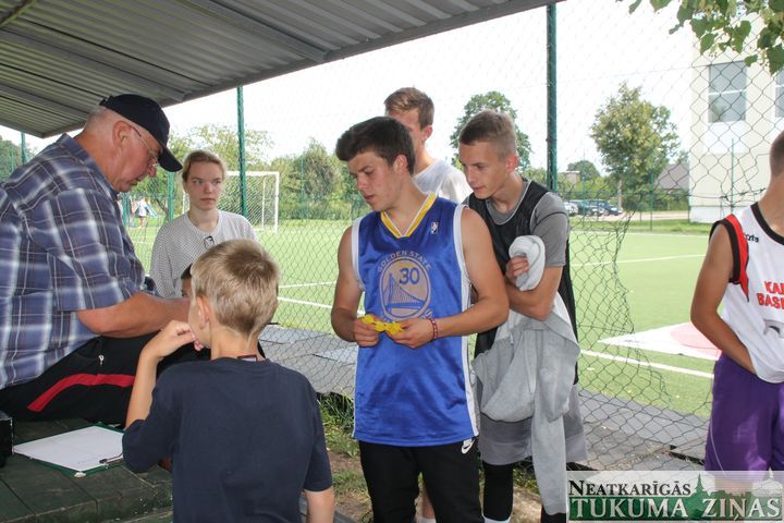 Gallery image 161718