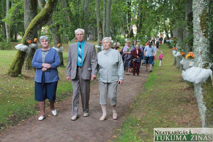 Gallery image 166851