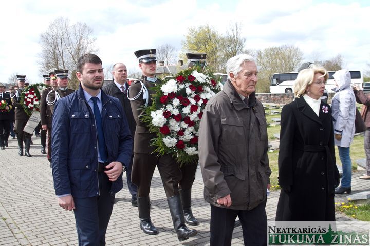 Gallery image 168151