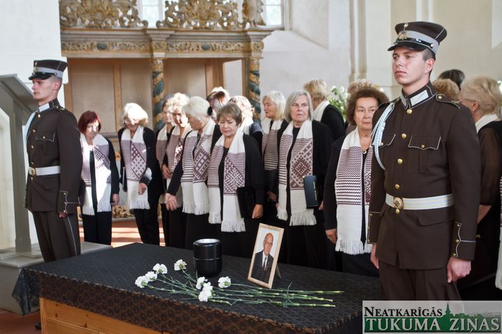 Gallery image 176214