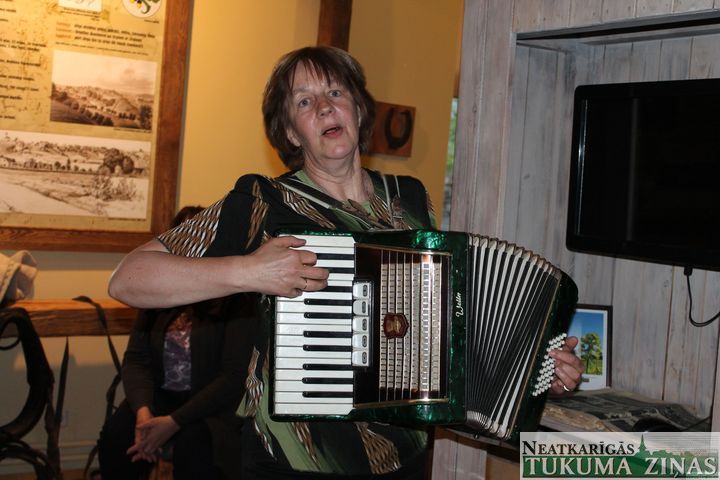 Gallery image 172371