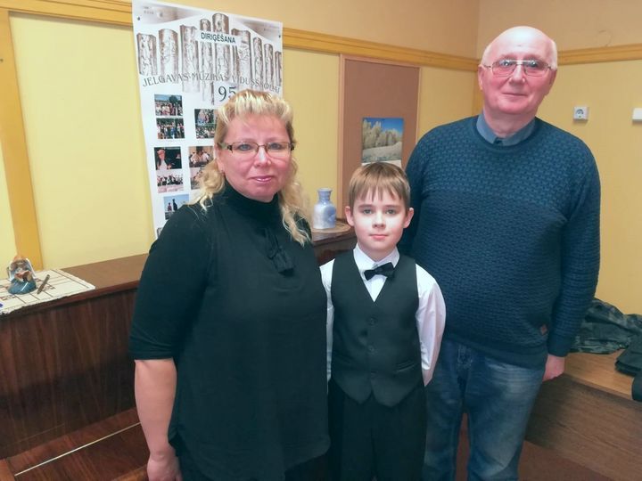 Tukuma sitaminstrumentu spēles audzēkņi atgriežas ar panākumiem no Jelgavas