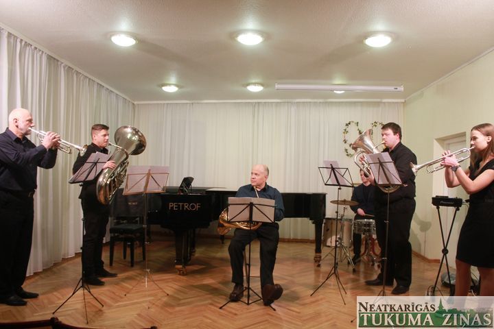 Gallery image 166426