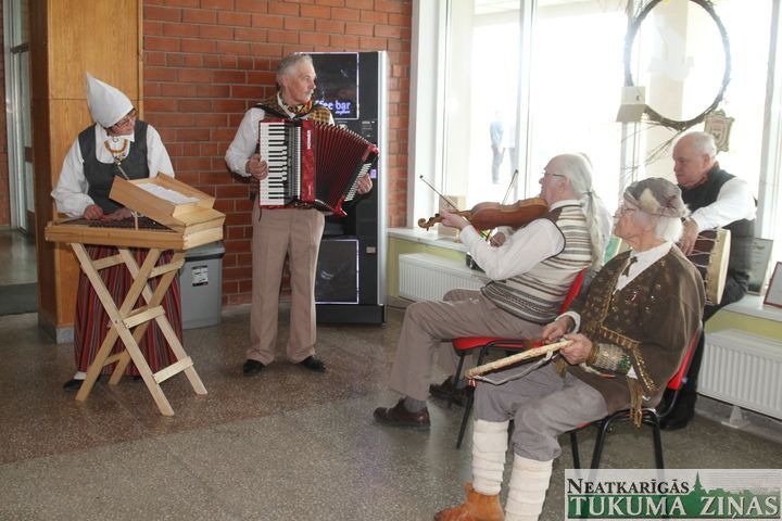 Gallery image 168319