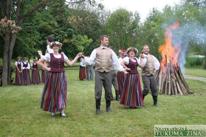 Gallery image 182990