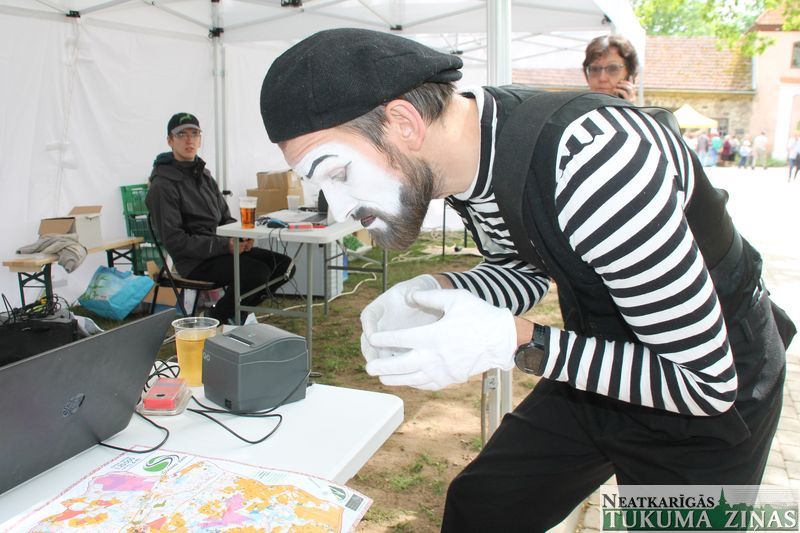 Kā Šlokenbekā Slocenes stāstu izstāstīja