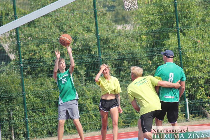 Gallery image 164560