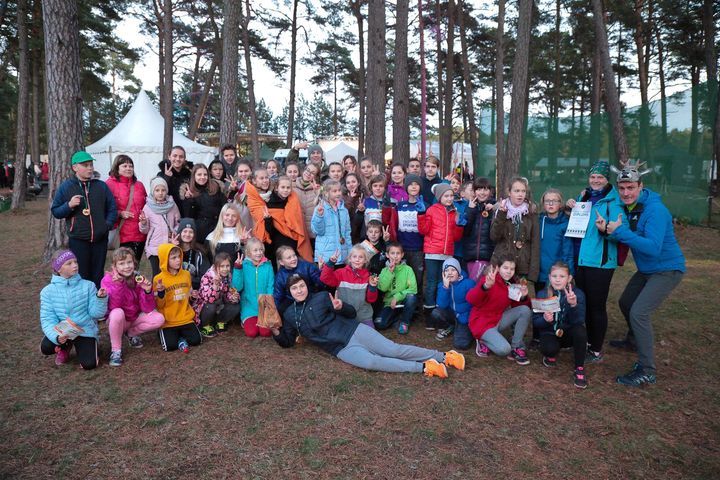 Engures vidusskolai 2. vieta Taku skriešanas sacensību «Stirnu buks» skolu čempionātā