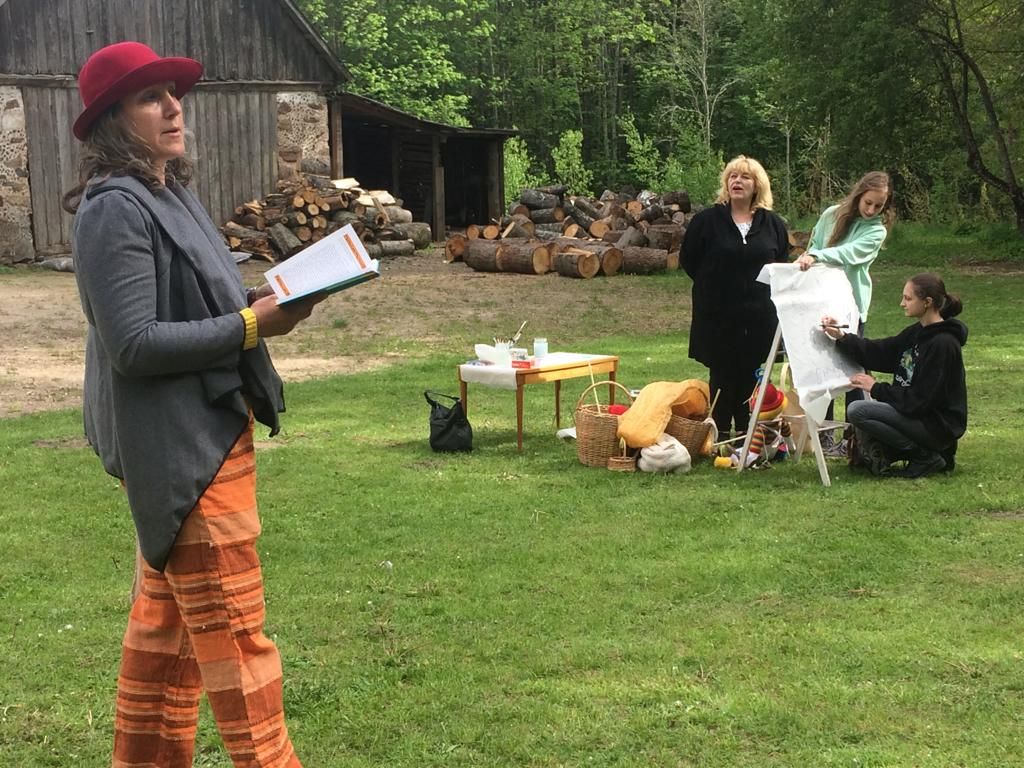 Amatiermākslas kolektīvu svētki Sēmes tautas namā