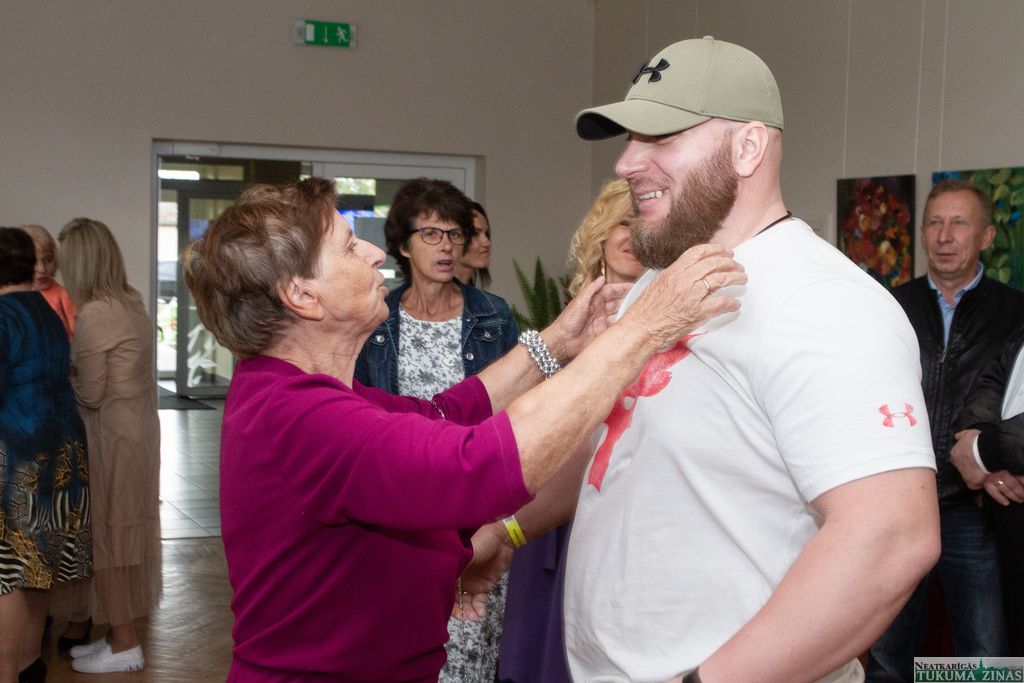 Gallery image 158424