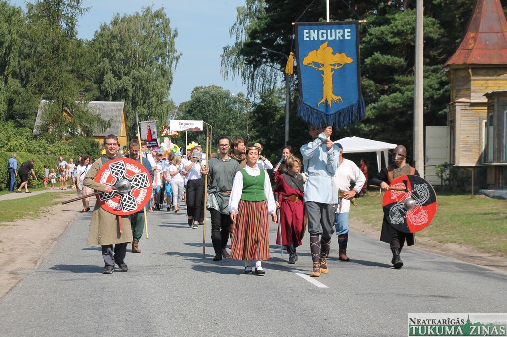 Gallery image 164695