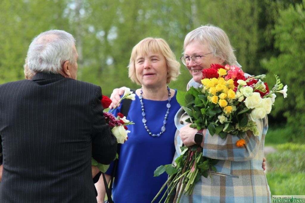 Gallery image 153945