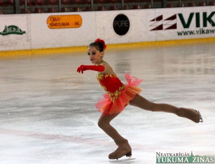 Futbols un slidošana