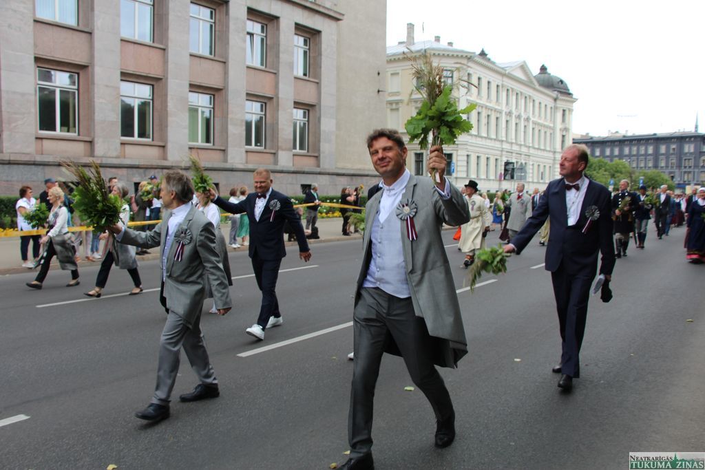 Gallery image 157381