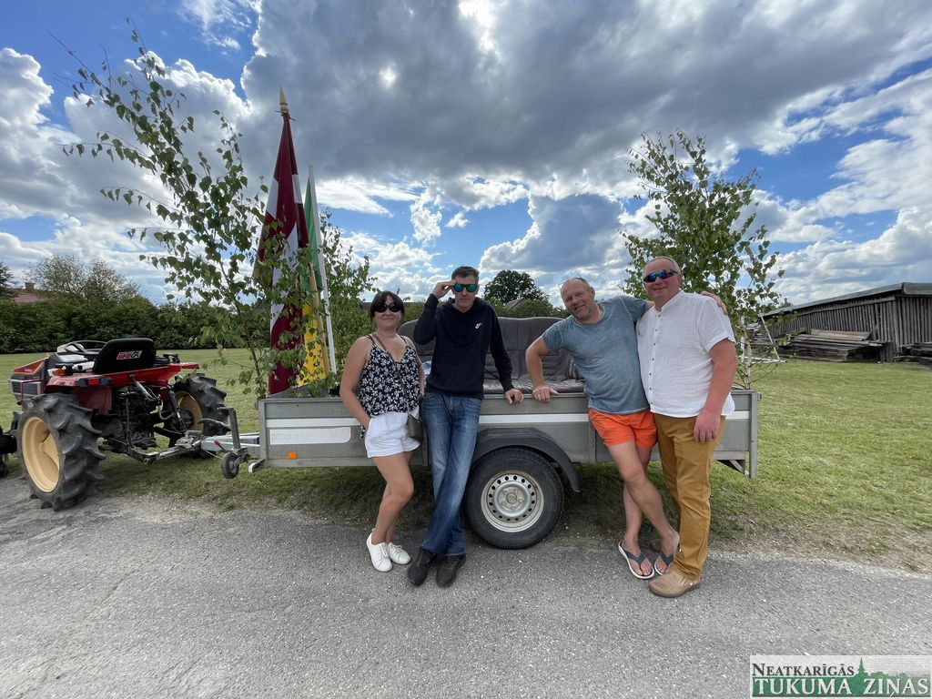 Gallery image 155009