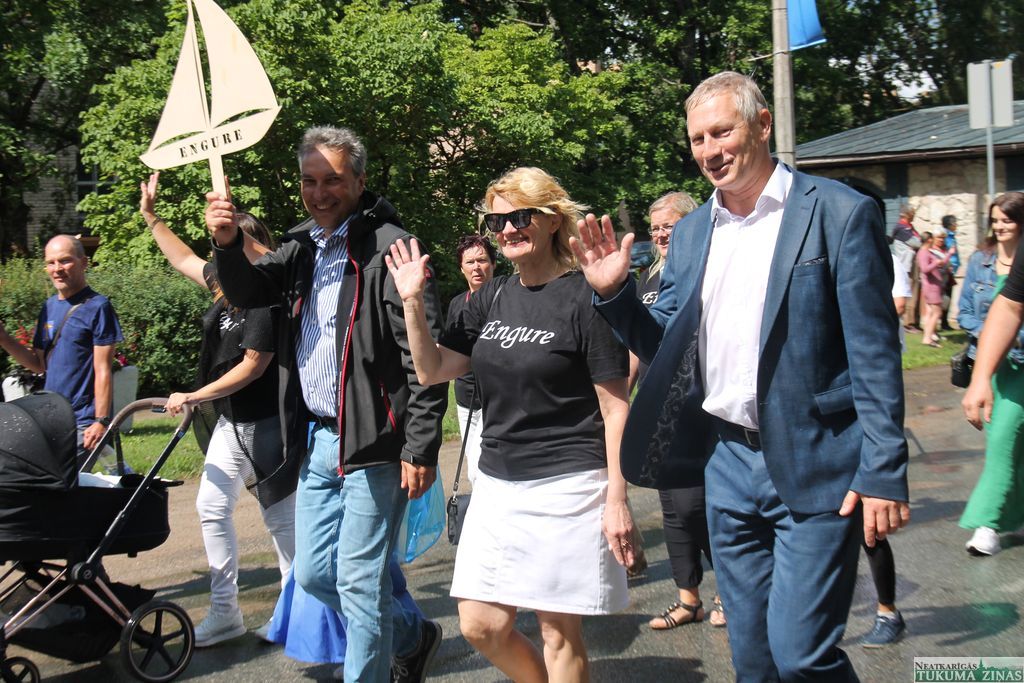 Gallery image 157240