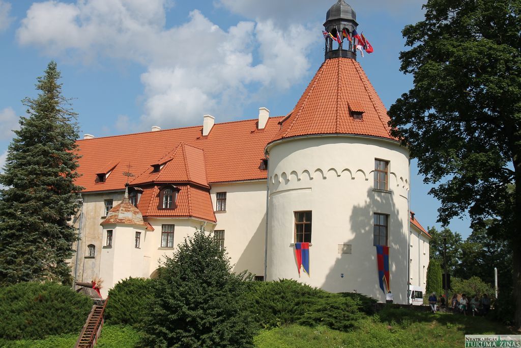 Gallery image 152403