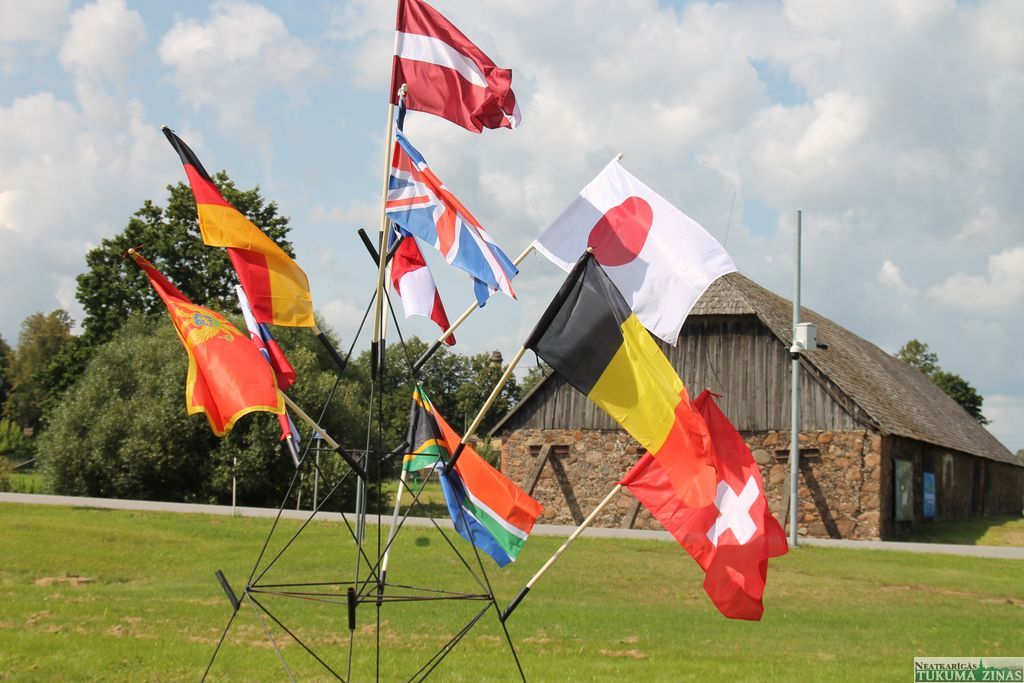 Gallery image 152401