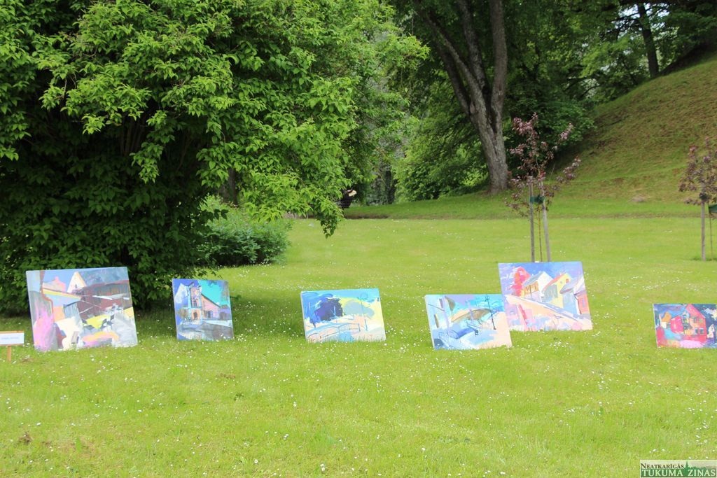 Gallery image 159153