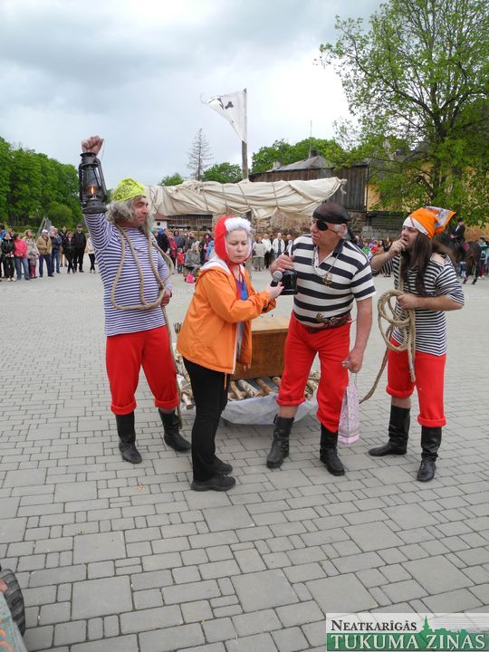 Gallery image 177105