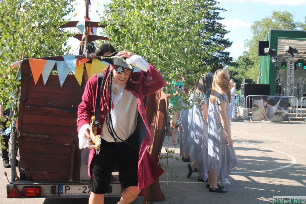 Gallery image 157343