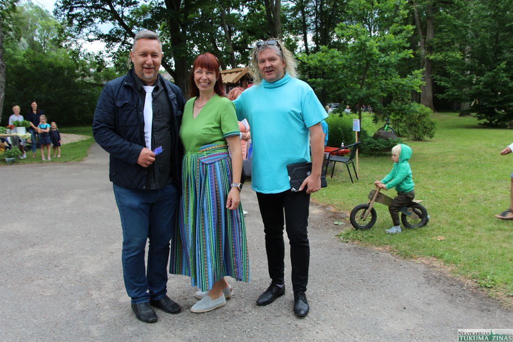 Gallery image 160320