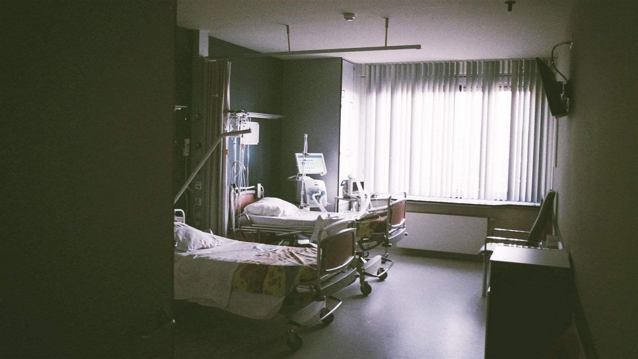 Lemj par plānveida palīdzības pārtraukšanu slimnīcās