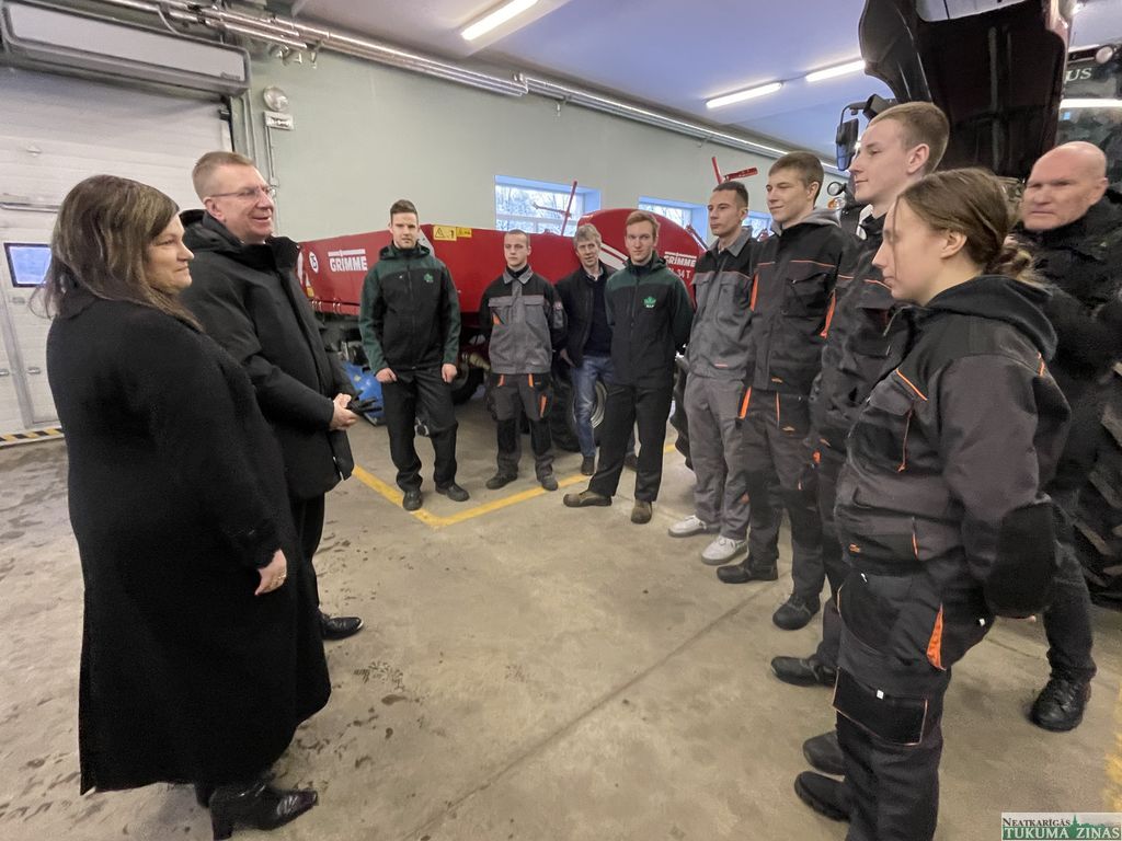 Gallery image 156201