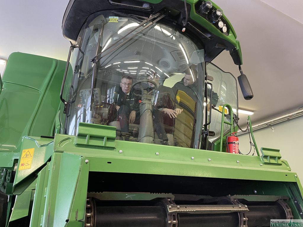 Gallery image 156203