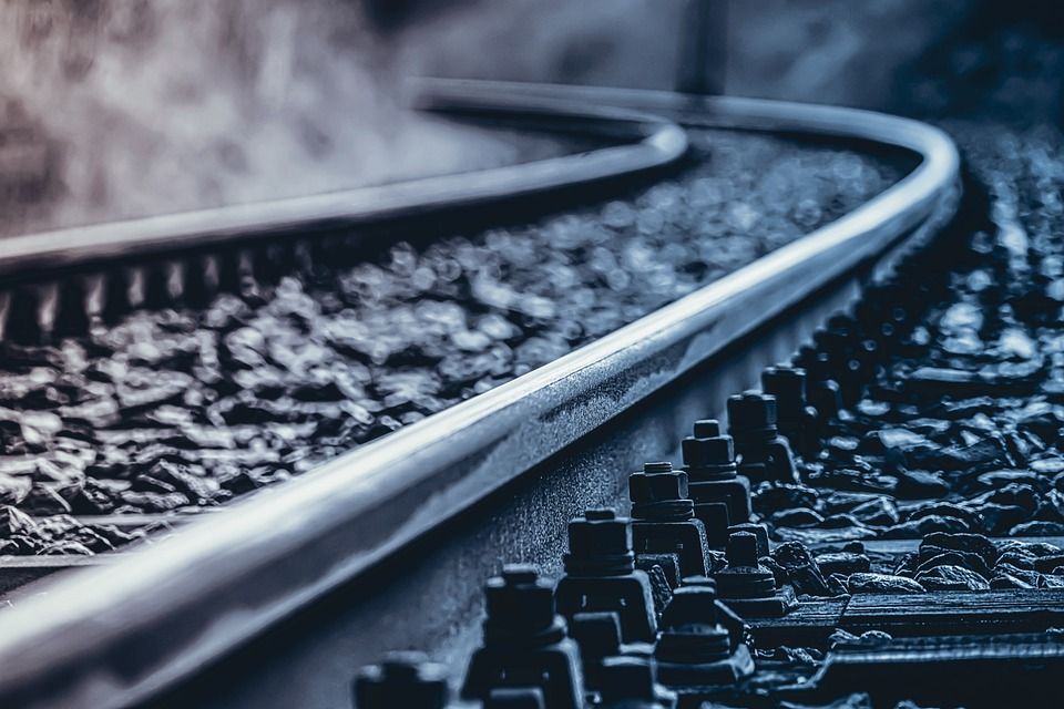 Vakar, 21. decembrī, Tukuma pusē uz sliedēm bojā gājis vīrietis