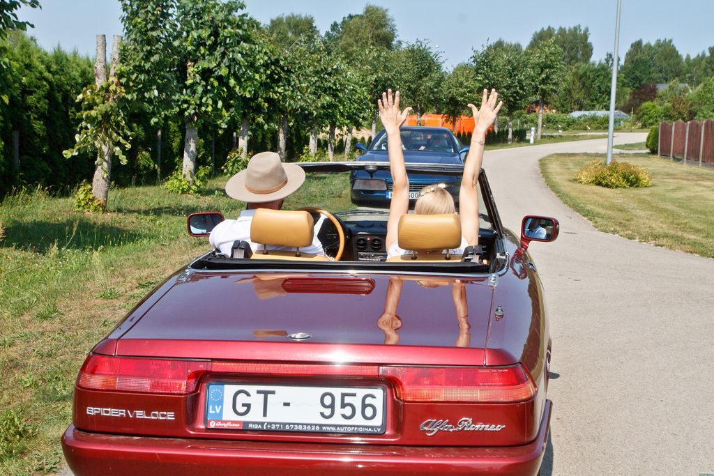 Antīkie auto startē Milzkalnē