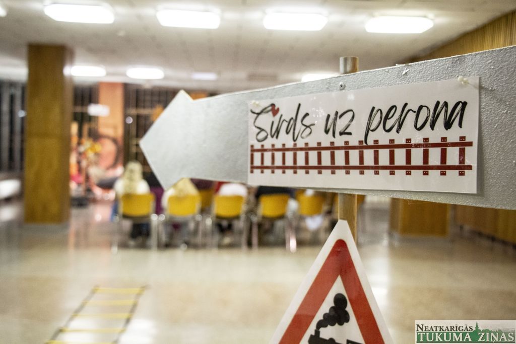 Sirds uz persona /Slampē, Smārdē, Tukumā/