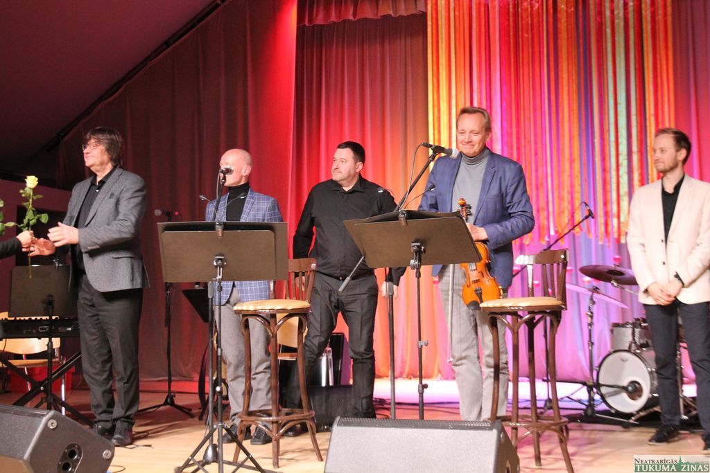 Gallery image 158469